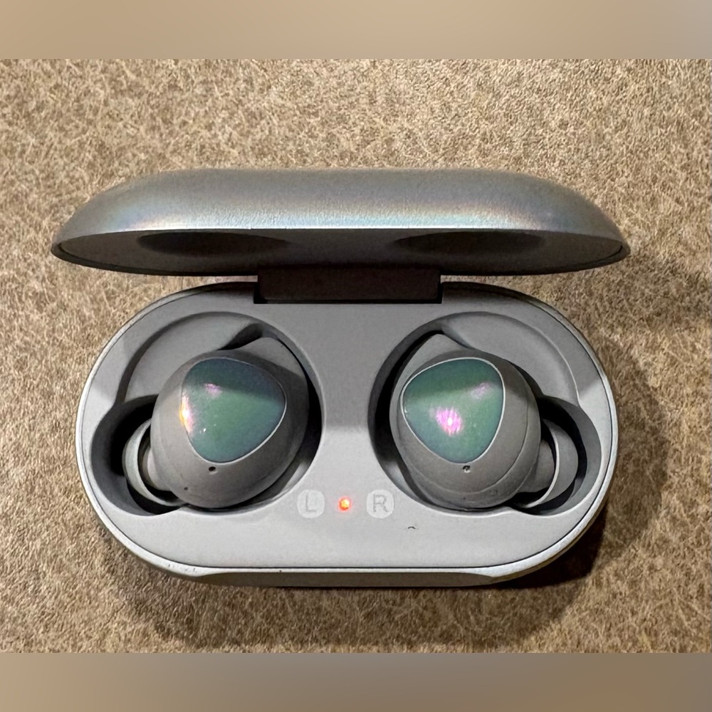 Samsung Galaxy Buds 4D08 Aura Glow Silver